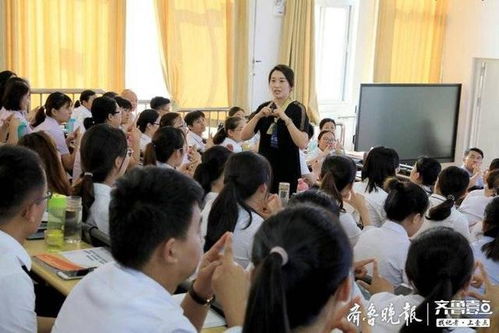 泰安市立醫(yī)院開(kāi)展服務(wù)禮儀文明用語(yǔ)專(zhuān)題培訓(xùn)，提升患者就醫(yī)體驗(yàn)